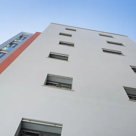 Skytower - The Right Space מלון *