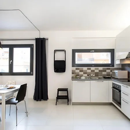 Skytower - The Right Space * Řím