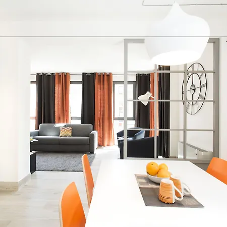 Skytower - The Right Space * Řím