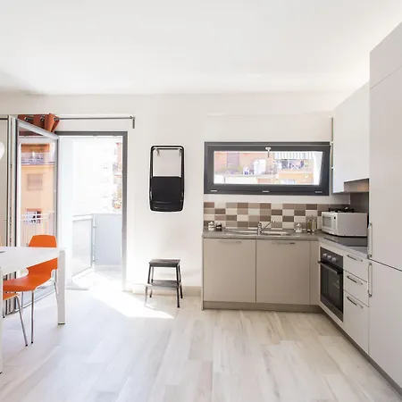 Skytower - The Right Space * Řím