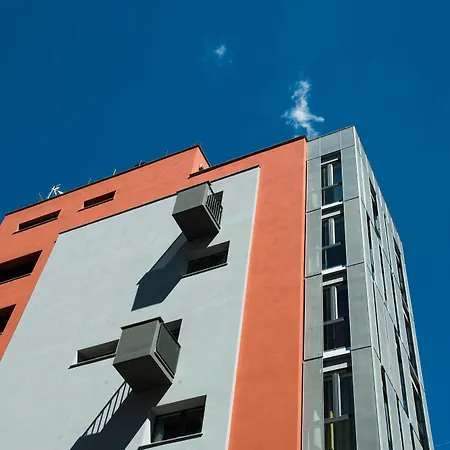 Skytower - The Right Space